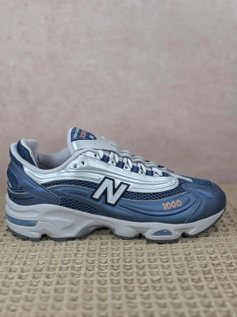 New Balance 1000 M1000P Men’s 9.5 / Women's 11 Blue Grey – Brand New